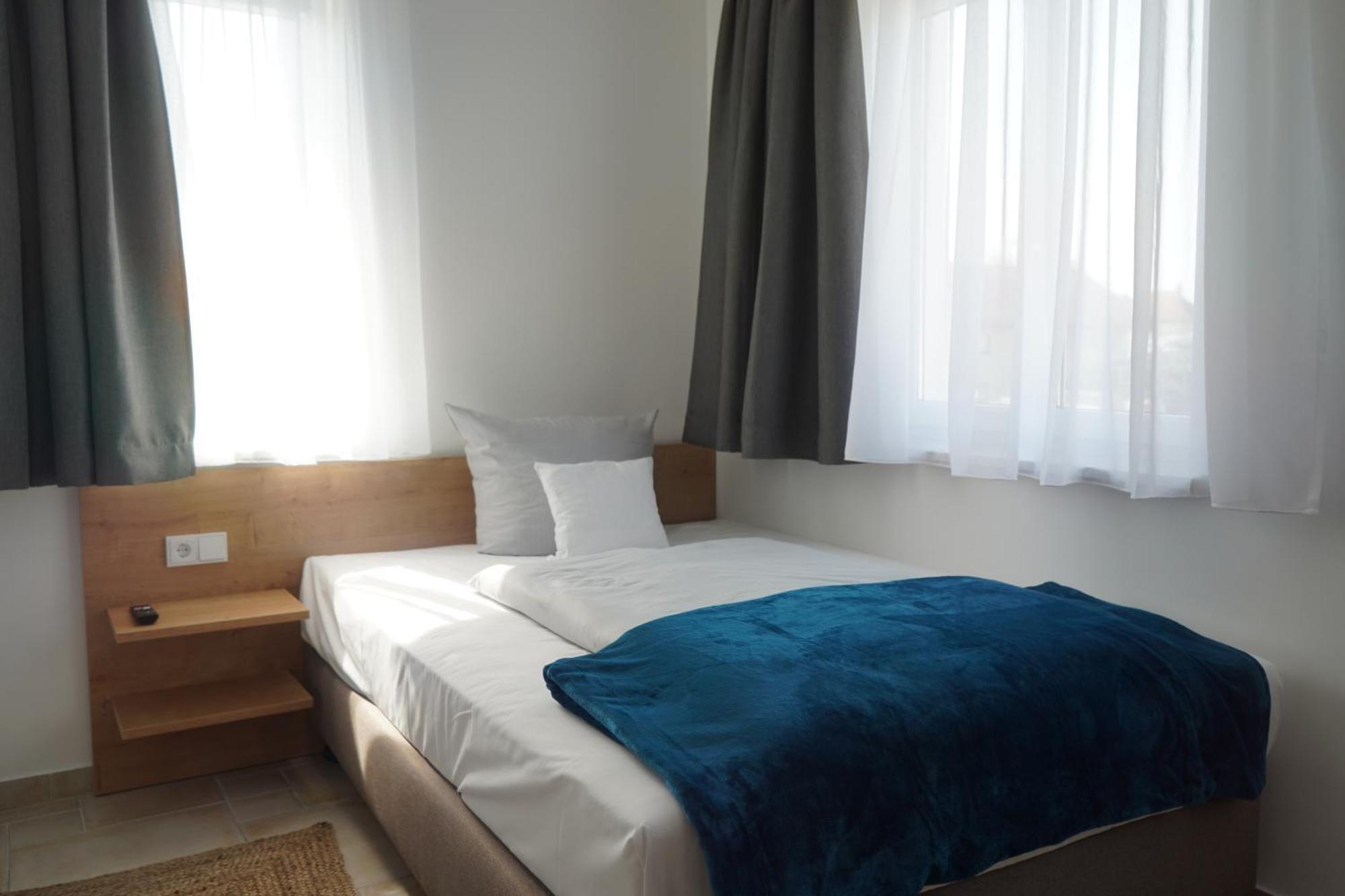 Eco Motel Wallersdorf Εξωτερικό φωτογραφία